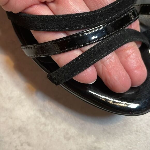 Joie woman, black patent/micro suede strappy dress sandals heels EUR 37 US 6.5-7 - Picture 8 of 10